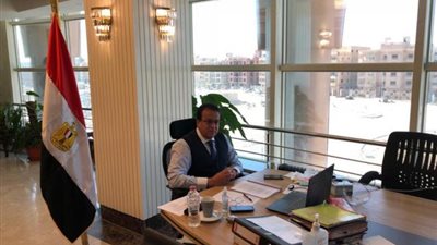 وزير التعليم العالى يلتقى مع ممثلى البنك الدولى لبحث الشراكة فى دعم خطط التنمية