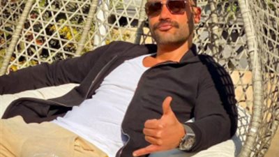 ”جامدين ومفيش إلا احنا”.. محمد إمام بلوك مختلف من كواليس ”النمر”