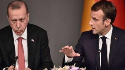 بعد وصفه بالجنون..أردوغان يستجدي ماكرون خوفا من العقوبات الأوروبية