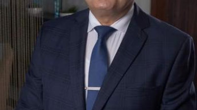 طارق شكري
