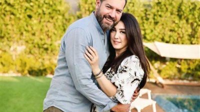 هو اللي اكتشف المرض.. رد فعل عمرو يوسف بعد إصابة زوجته كندة علوش بالسرطان