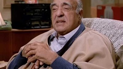 في ذكرى رحيله.. سبب ضرب نبيلة عبيد ليوسف داود وماذا حدث عند إلقاؤه خطبة الجمعة؟