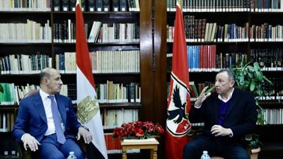 وزير الرياضة العراقي: نجاحات الأهلي فخر للرياضة العربية