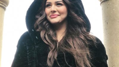 هنادي مهني بإطلالة شتوية مختلفة في أحدث ظهور لها