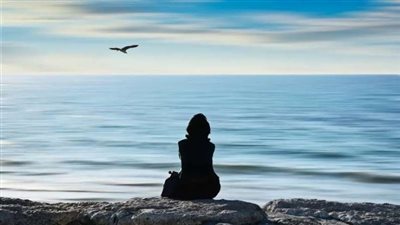 ما هي مخاطر البقاء في عزلة لوقت طويل؟