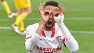 إشبيلية يفوز على قادش بثلاثية النصيري