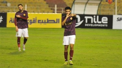 عاجل.. موقف صارم من القندوسي بعد اتهامه بتعطيل صفقة الأهلي