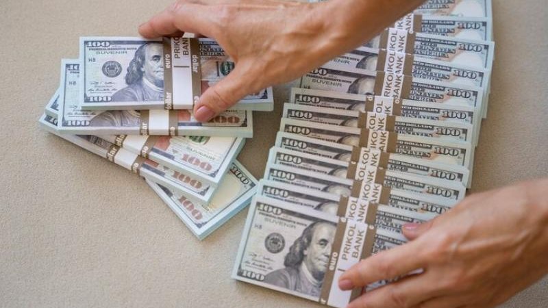 سعر الدولار اليوم