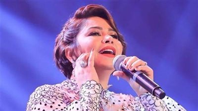 شيرين عبد الوهاب تكشف فضائح شقيقها والشاعر