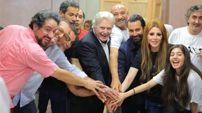 صناع فيلم ”قصر الباشا” يواصلون التصوير