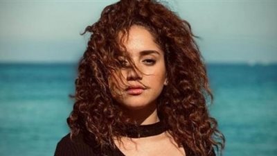 رنا رئيس تعلن إصابتها بفيروس كورونا