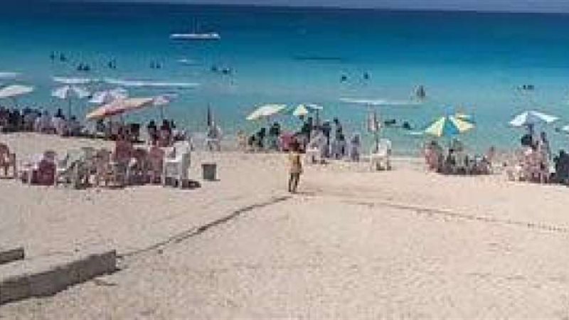 قرار بغلق شواطئ مرسى