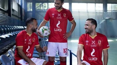 شريف وطاهر يقودان هجوم الأهلي أمام بيراميدز