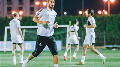 لاعبو الأهلي يثيرون غضب رمضان صبحي