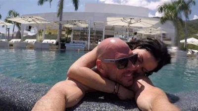 القبض على ممثل أفلام إباحية شهير بعد تصويره ”أفلام جنسية” بالغردقة