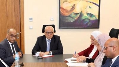 منح درجة كاملة لبعض الأسئلة.. تقرير اللجنة بشأن امتحان الفيزياء لطلاب الثانوية العامة 2024