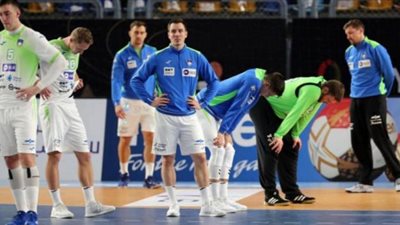 الصحة تكشف أكاذيب منتخب سلوفينيا بتعرضهم للتسمم (بيان)