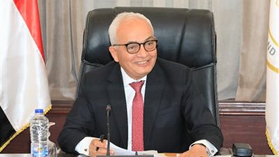 خبير تربوي يكشف مهام اللجنة المشكلة من قبل وزير التعليم لمراجعة امتحان الفيزياء الصعب