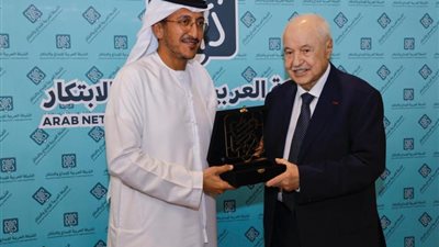 بالصور.. اتفاقية تعاون بين الشبكة العربية للإبداع والابتكار ومجموعة طلال ابوغزاله العالمية