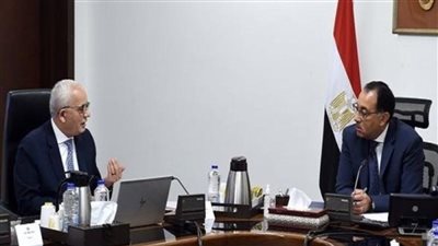 رضا حجازي يودع العاملين في وزارة التربية والتعليم ويغادر مكتبه .. ومصادر : الوزير أول المغادرين للحكومة الجديدة