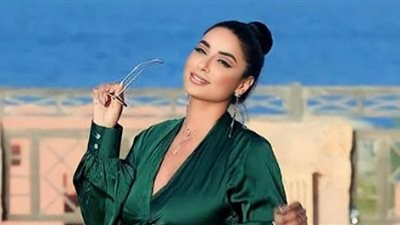 جوري بكر تعود لزوجها.. تفاصيل قصة الانفصال والعودة