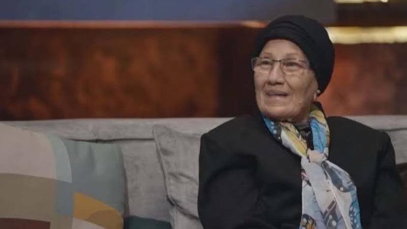 عواطف حلمي