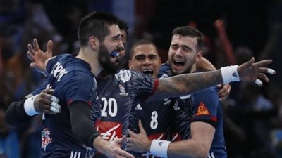 مونديال اليد.. مدرب فرنسا يعترف بصعوبة مواجهة السويد بنصف النهائي