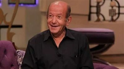 تكريم لطفي لبيب في مهرجان الزمن الجميل ويكشف عن مشروع فني جديد