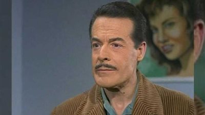 تزوج في الستين وأعلن إفلاسه .. تفاصيل من حياة عبد السلام النابلسي