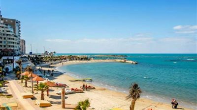 ” رفع الرايات الحمراء”إدارة السياحة تكشف السبب وراء غلق شواطئ الاسكندرية