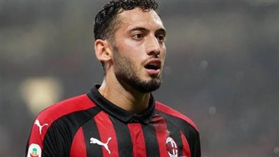 ميلان يعلن تعافى لاعب الفريق من كورونا