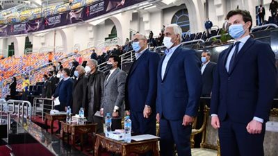 وزير الرياضة يشهد مباراة أسبانيا والدنمارك بمونديال اليد