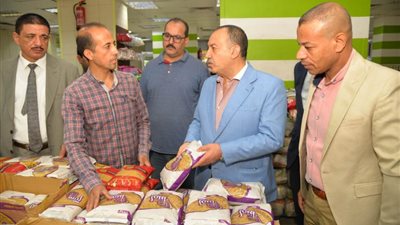 بقيادة المحافظ اللواء هشام أبو النصر.. حملة مفاجئة لضبط الأسواق في أسيوط