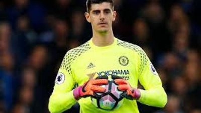 كورتوا: طرد «ميلتاو» وراء هزيمة ريال مدريد أمام ليفانتي