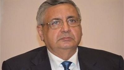 مستشار الرئيس يكشف خطة مصر للنجاة من ”حرب لقاحات ” كورونا