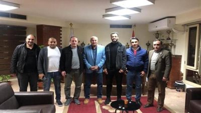 ماذا قدم مروان حمدي قبل ارتداء قميص الزمالك؟