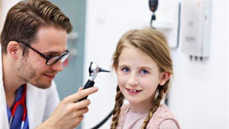 علاج الماء خلف طبلة