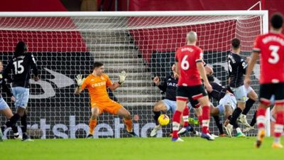 في غياب تريزيجيه والمحمدي.. أستون فيلا يخطف انتصارا أمام ساوثهامبتون