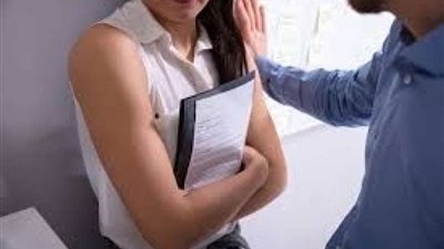 ”منور السلم ”.. موظفة تتهم شابّا بالتحرش بها فى الهرم