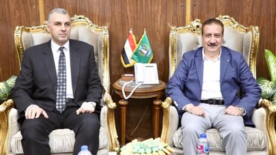 محافظ المنوفية يستقبل مدير الأمن القيادات الأمنية للتهنئة بتجديد الثقة