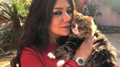 شاهد.. رانيا يوسف  بإطلالة كاجول محتشمة عبر ”انستجرام”