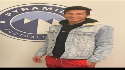 تأكيدا للموجز.. بيراميدز يعلن التعاقد مع أسامة جلال