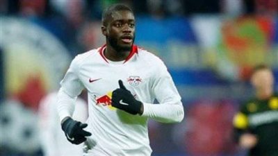 وكيل اوباميكانو يرجح انتقاله إلى بايرن أو الدوري الإنجليزي