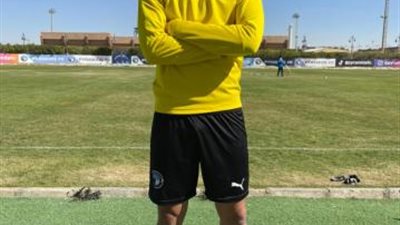 أسامة جلال يشارك في أول مران مع بيراميدز