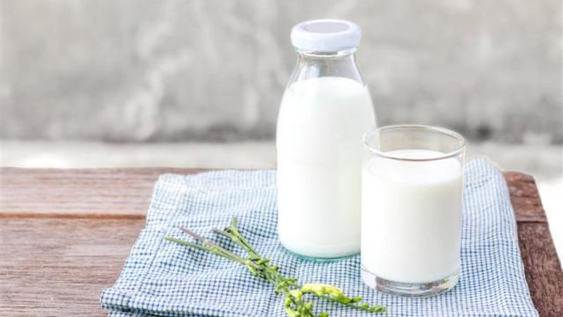 كوب من الحليب