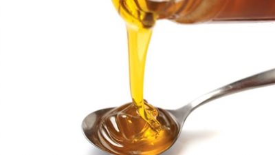 معلقة عسل.. روشتة سحرية لعلاج 6 أمراض