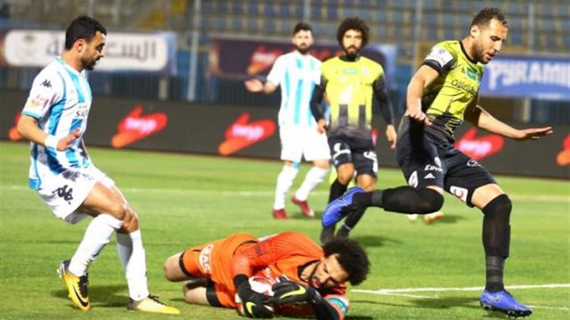 المقاولون وبيراميدز