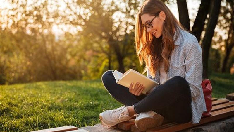 دراسة: القراءة خارج