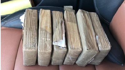 ضبط 30 طربة لمخدر الحشيش بحوزة أحد الأشخاص بالإسكندرية