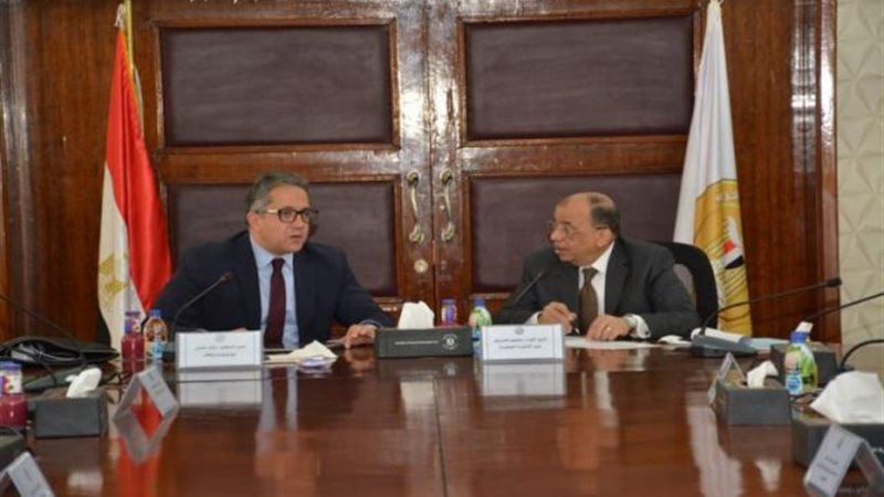 وزير التنمية المحلية